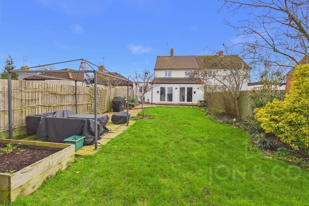 Moulton Road | Holcot | NN6