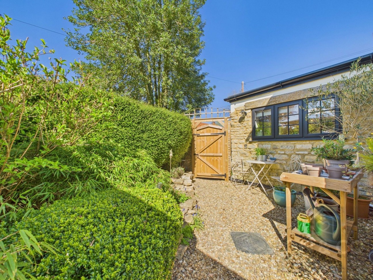 Rowley Cottage | Hartwell Road | Hanslope | MK19