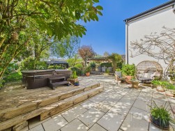 Rowley Cottage | Hartwell Road | Hanslope | MK19