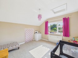 Parade Bank | Moulton | NN3