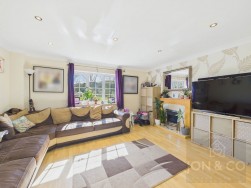 Williams Way | Grange Park | NN4