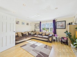 Williams Way | Grange Park | NN4