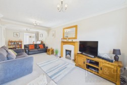 Amber Drive | Walgrave | Northampton