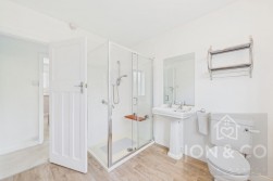 The Crescent | Moulton | NN3