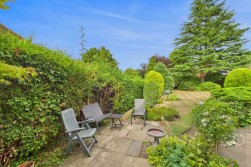 The Crescent | Moulton | NN3