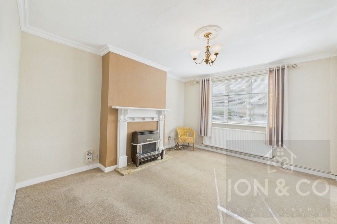 The Crescent | Moulton | NN3