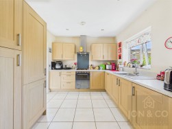 Alibone Close | Moulton | NN3