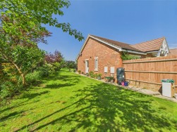Alibone Close | Moulton | NN3