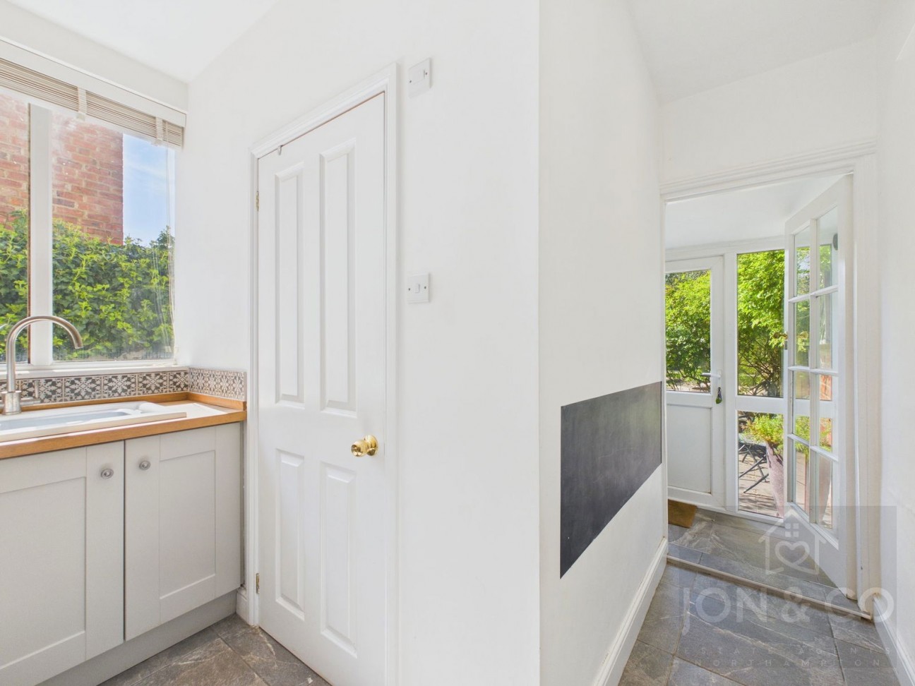 Bostock Avenue | Abington | NN1
