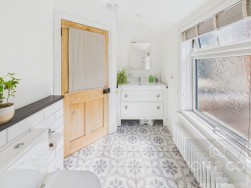 Bostock Avenue | Abington | NN1