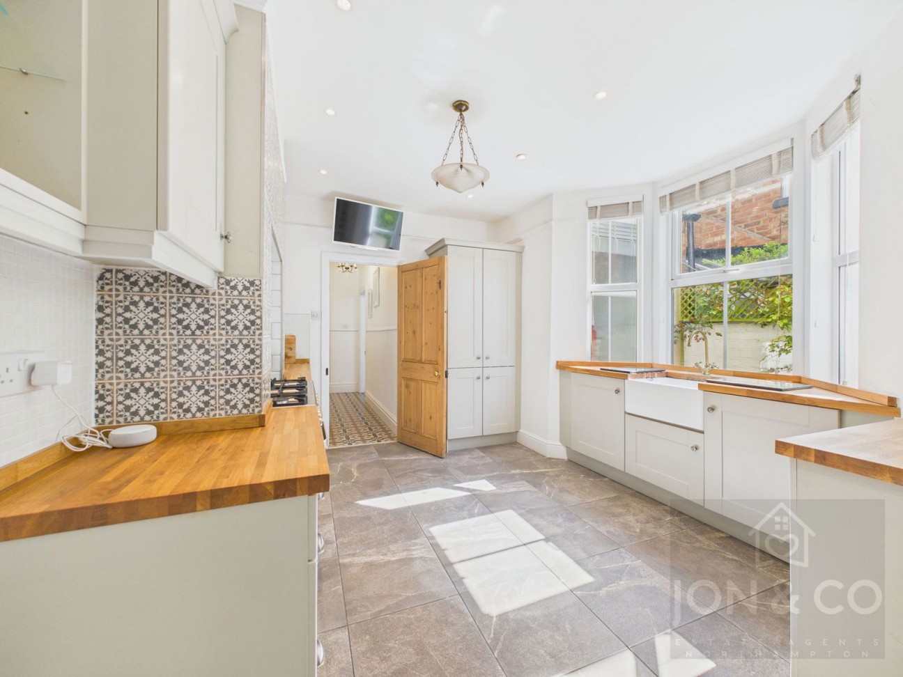Bostock Avenue | Abington | NN1