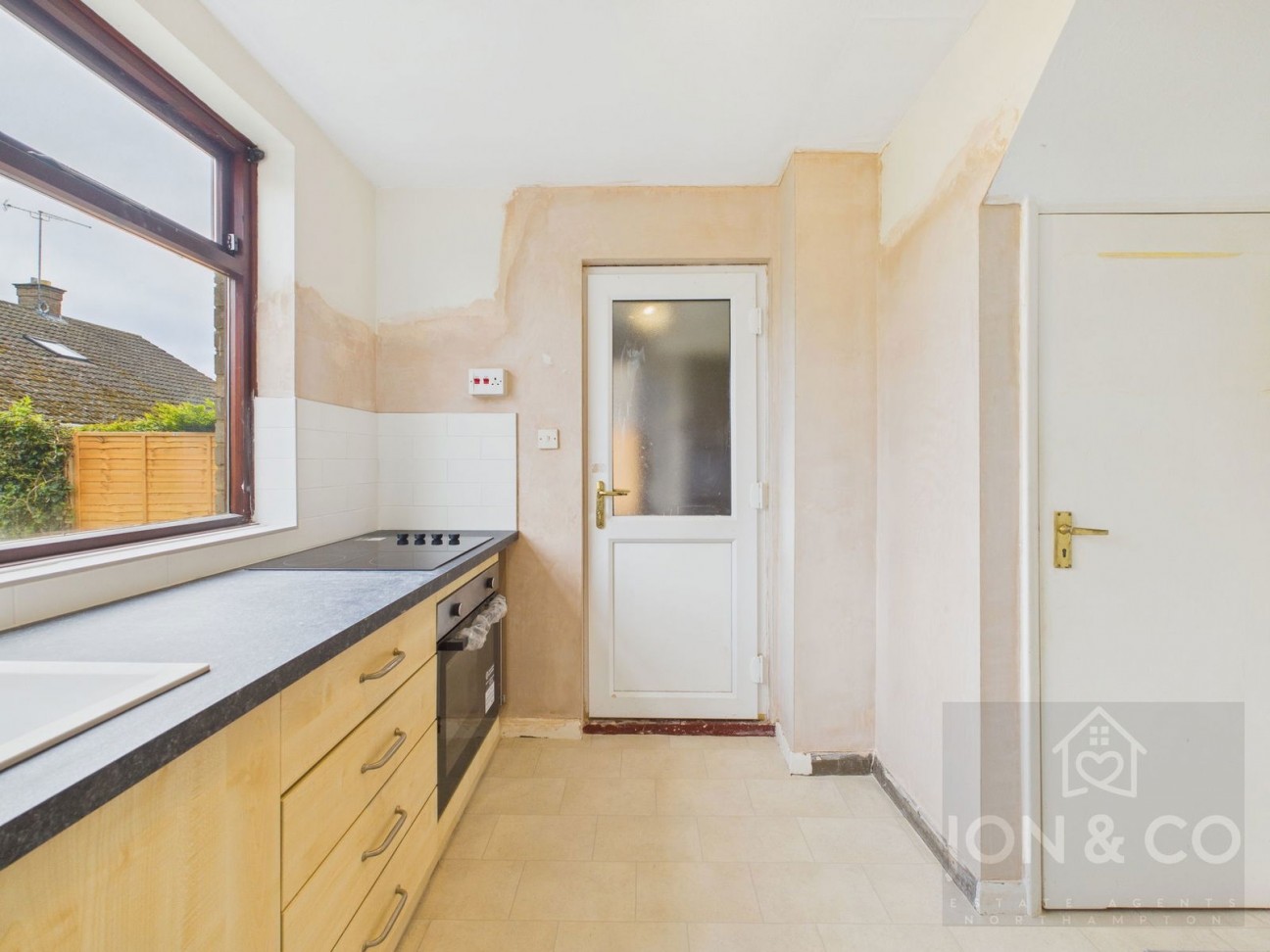 Parade Bank | Moulton | NN3