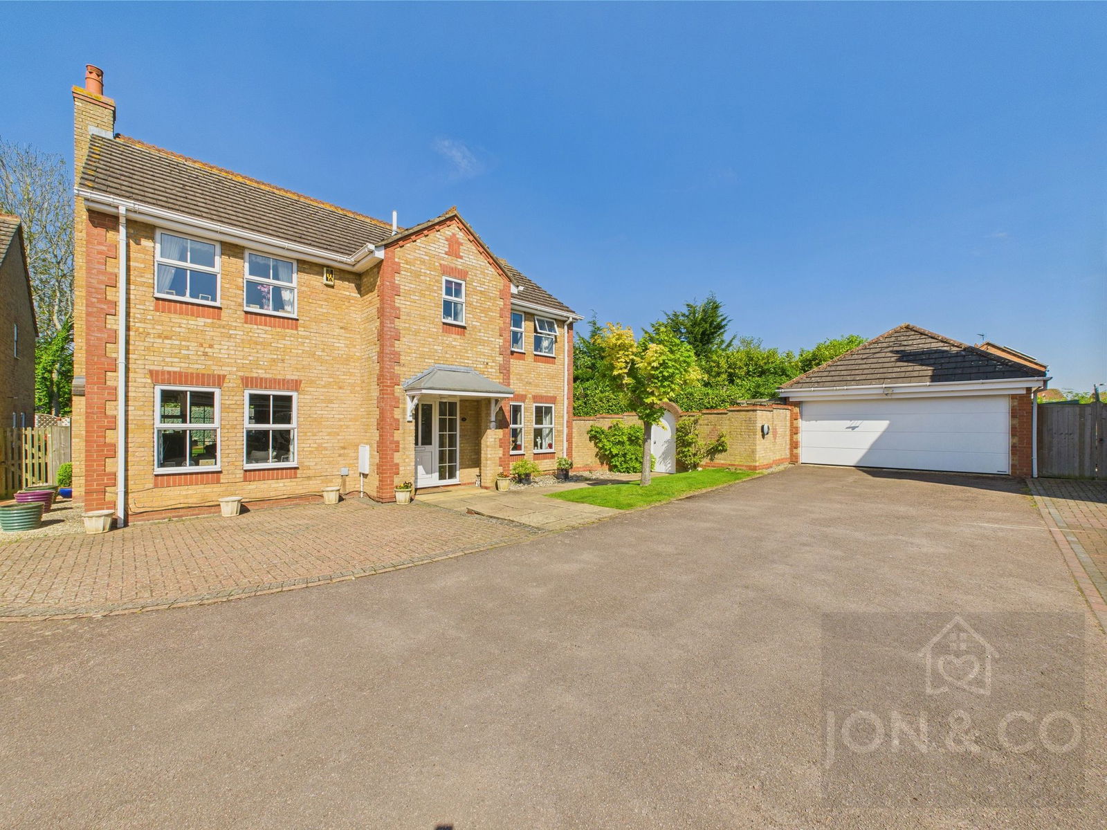 Langdon Close | Daventry | NN11