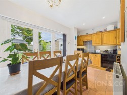 Knightscliffe Way | Duston | NN5