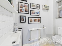 Cross Street | Moulton | NN3