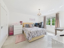 Greensleeves Close | Moulton | NN3