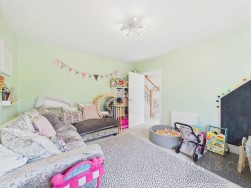 Greensleeves Close | Moulton | NN3