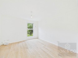 Oat Hill Drive | Ecton Brook | NN3