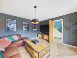 Ibstock Close | Billing Lane | NN3