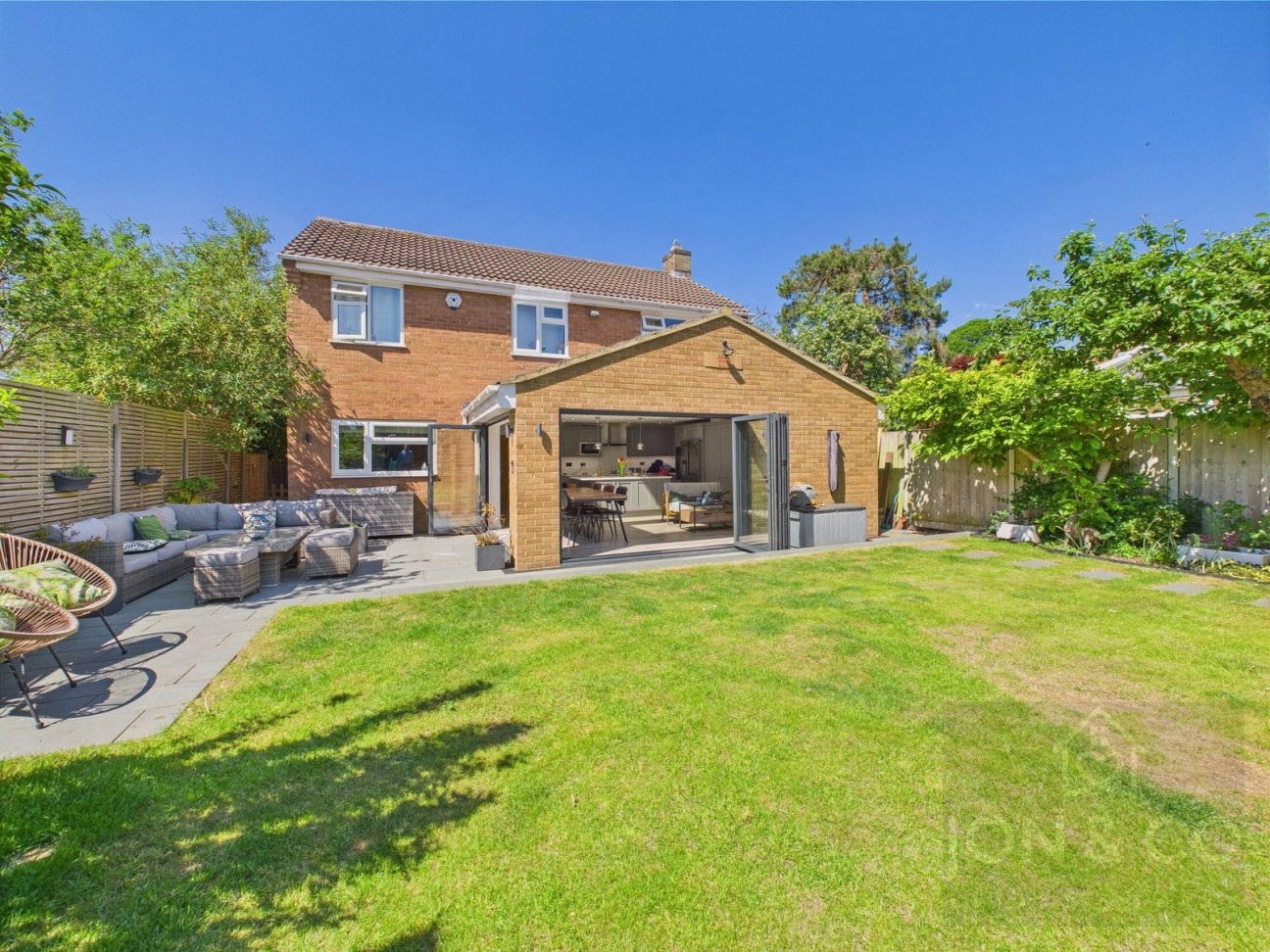 Ibstock Close | Billing Lane | NN3
