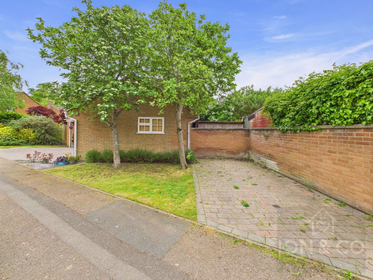 Ibstock Close | Billing Lane | NN3