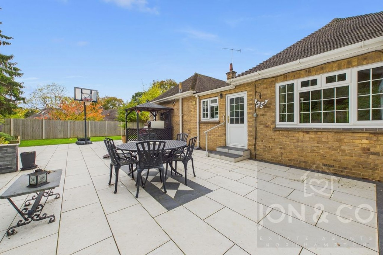 Church Way | Weston Favell Village | NN3