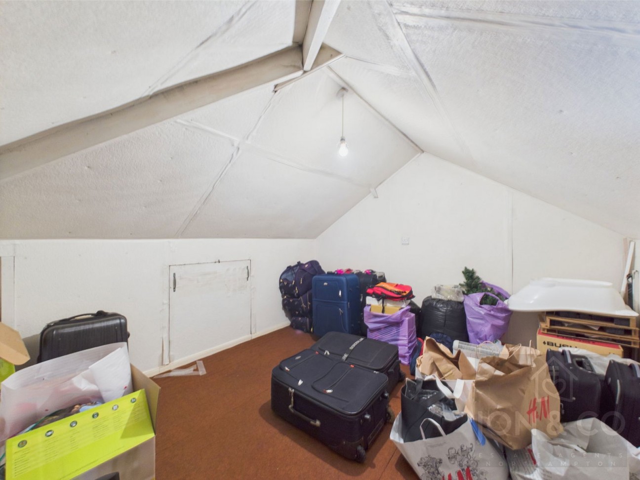 Broadmead Avenue | Northampton | NN3