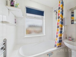 Broadmead Avenue | Northampton | NN3