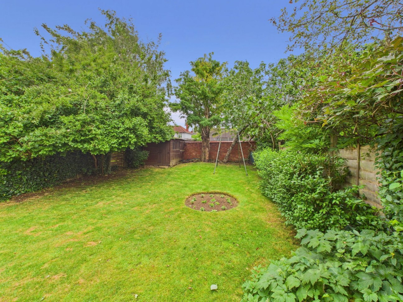 Broadmead Avenue | Northampton | NN3