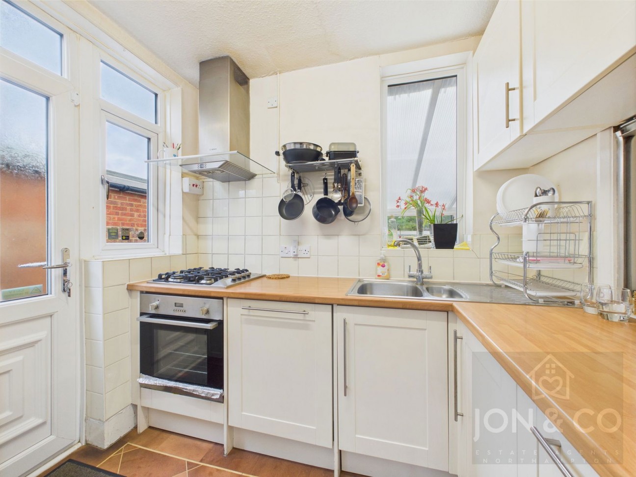 Broadmead Avenue | Northampton | NN3