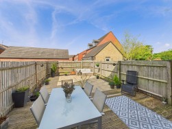 Foxfield Way | Grange Park | NN4