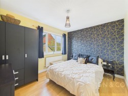 Foxfield Way | Grange Park | NN4