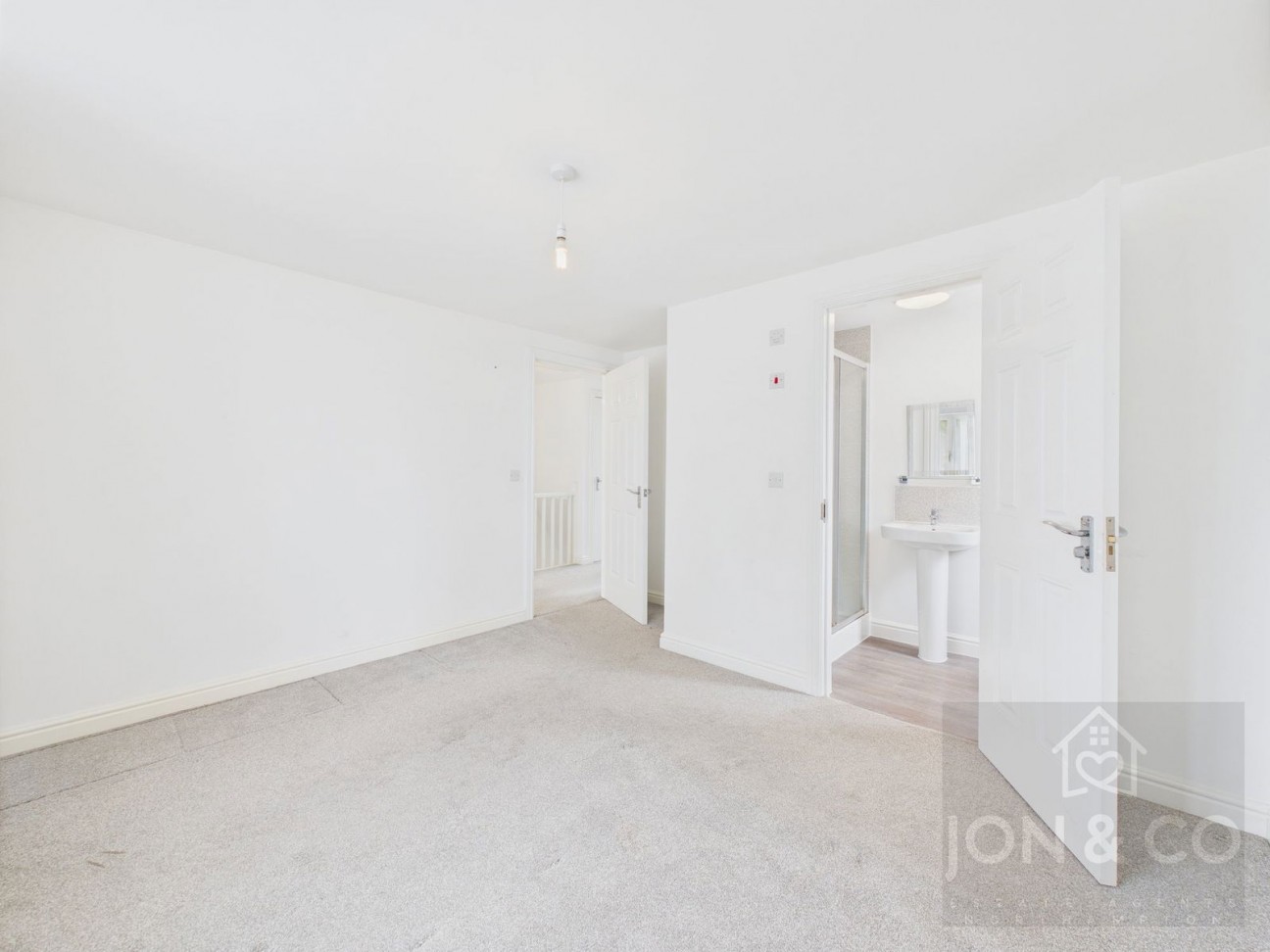 Ullswater Close | Northampton | NN3