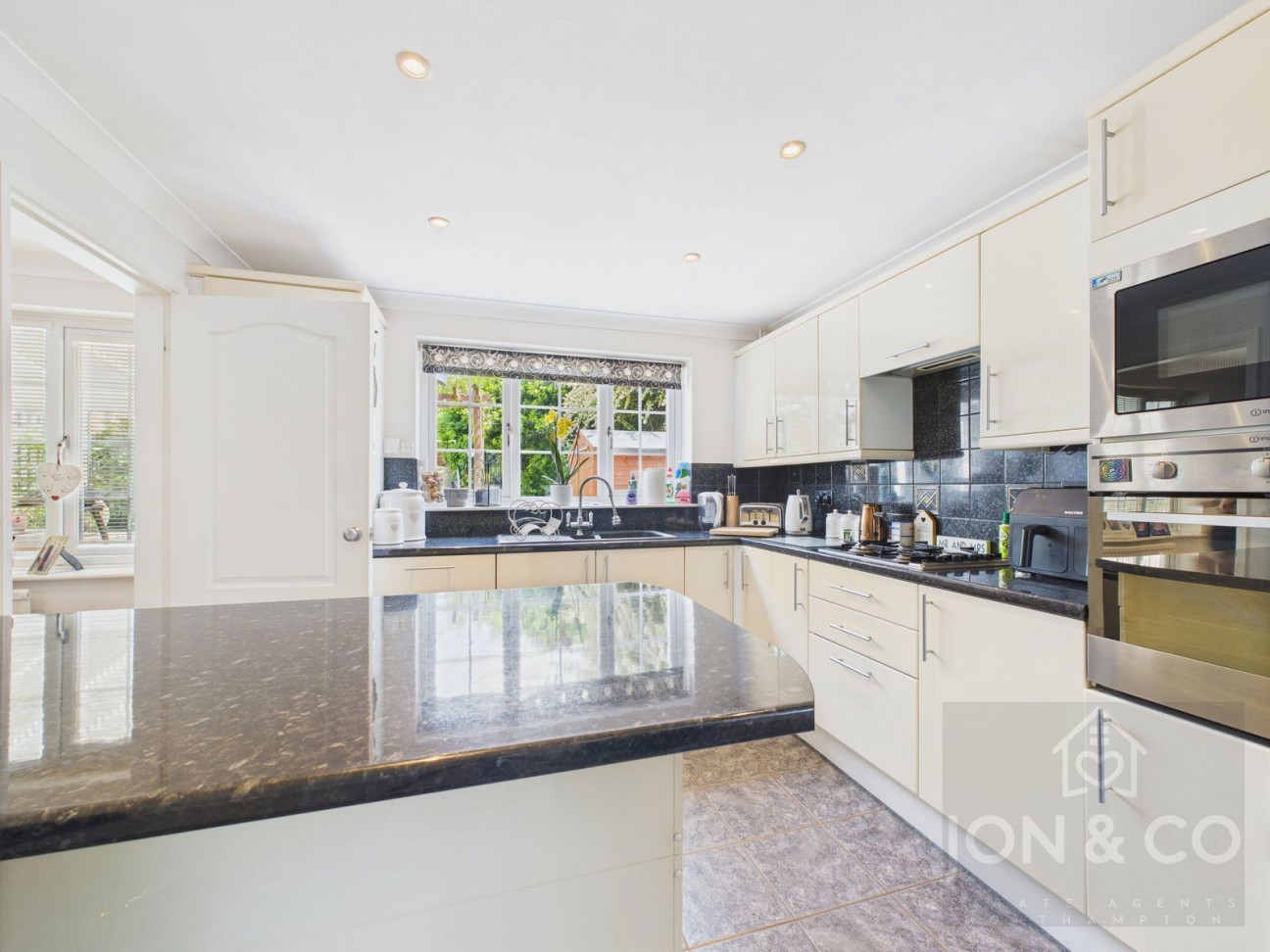 Ibstock Close | Billing Lane | NN3