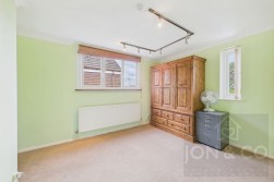 Fallow Walk | Kingsthorpe | NN2