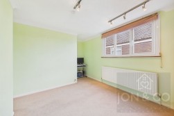 Fallow Walk | Kingsthorpe | NN2