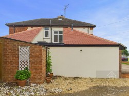 Gloucester Avenue | Delapre | NN4