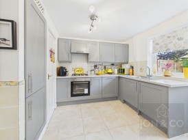Upton Close | Kingsthorpe | NN2