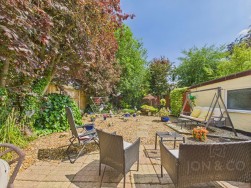 Upton Close | Kingsthorpe | NN2