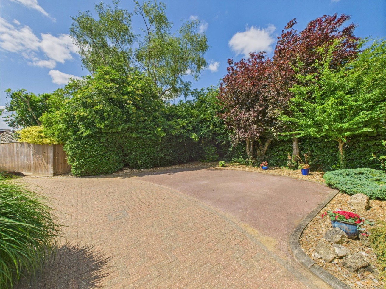 Upton Close | Kingsthorpe | NN2