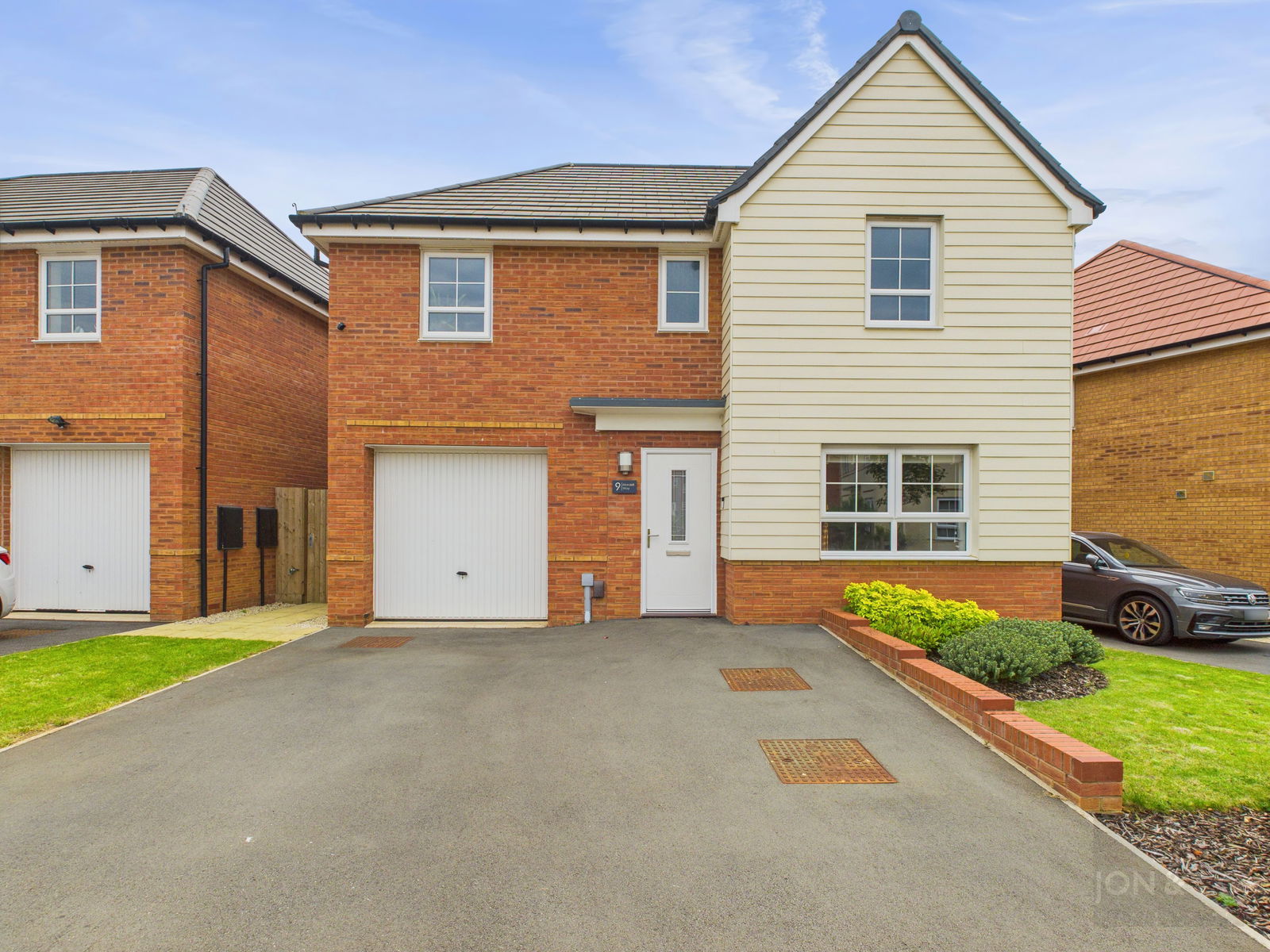 Mardell Way | Overstone Gate | NN6