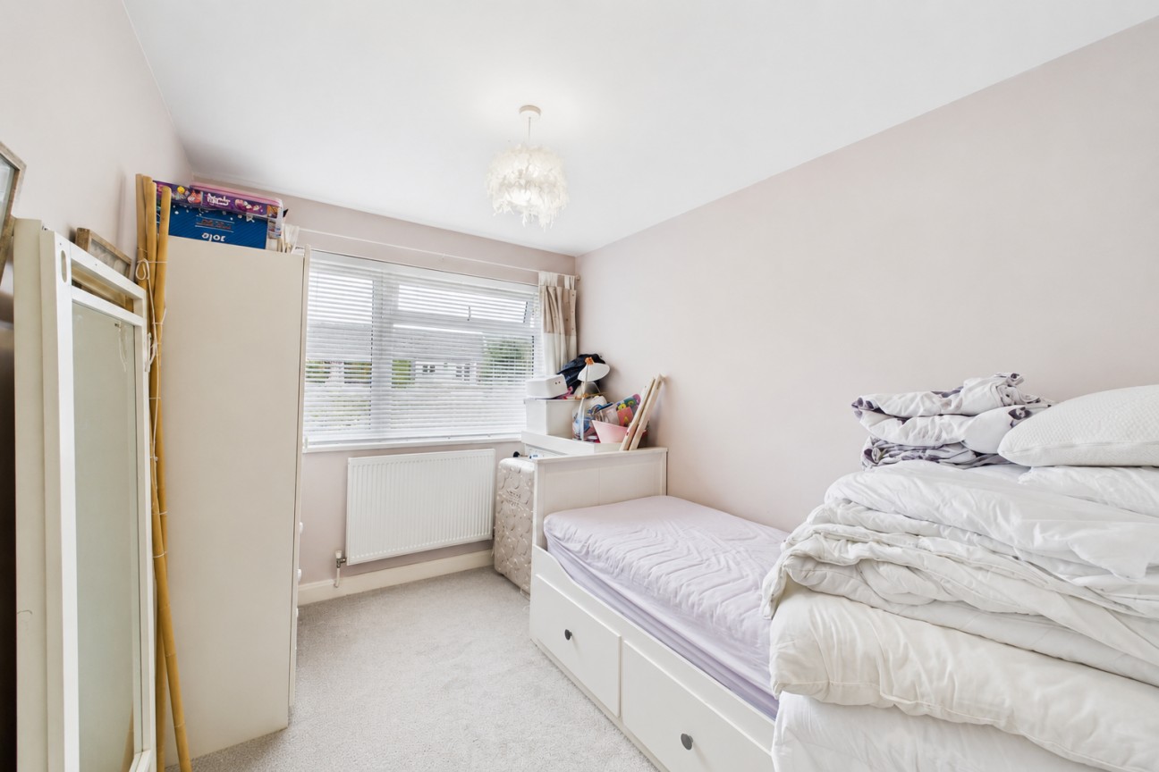 Rickyard Road | Arbours | NN3