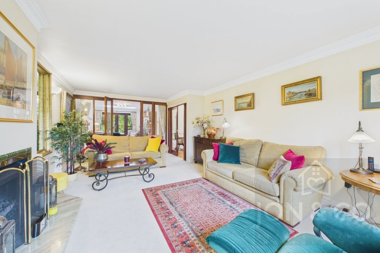 Alibone Close | Moulton | NN3