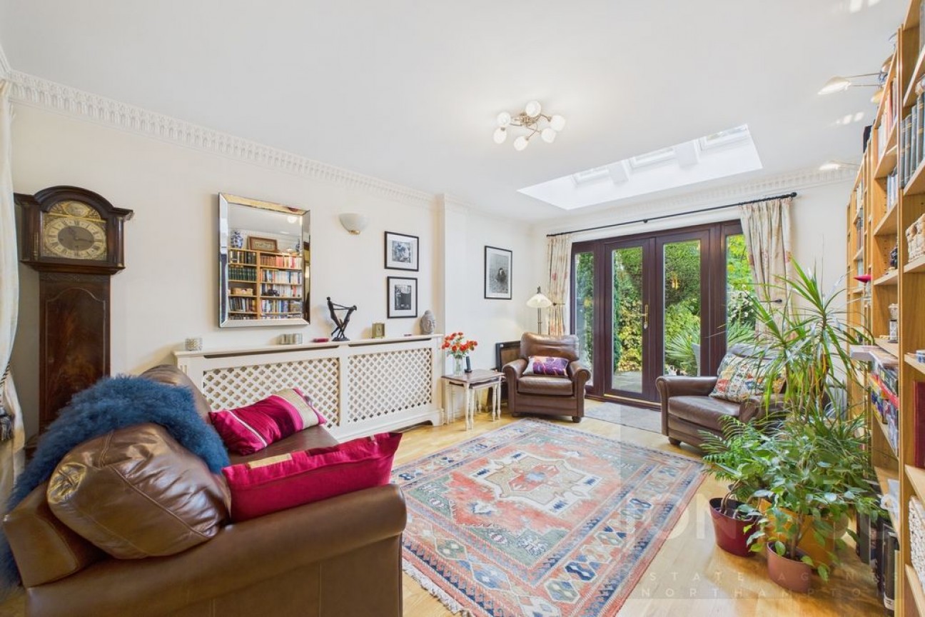 Alibone Close | Moulton | NN3
