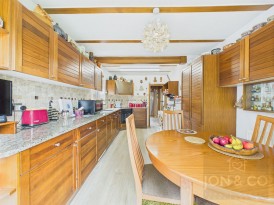 Parkfield Crescent | Northampton | NN4
