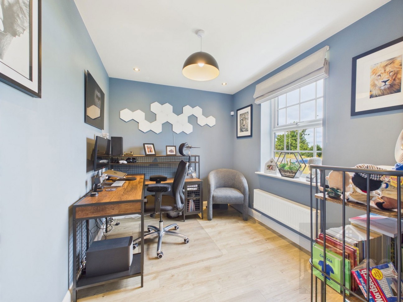 Hutchins Close | Overstone Gate | NN6