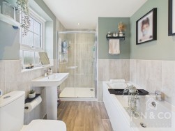 Hutchins Close | Overstone Gate | NN6