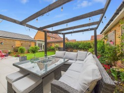 Hutchins Close | Overstone Gate | NN6