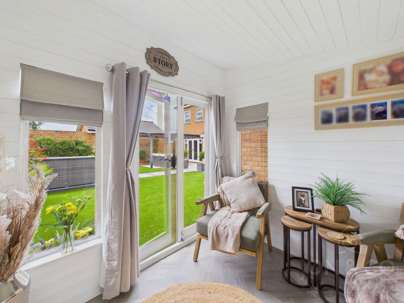 Hutchins Close | Overstone Gate | NN6