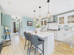 Hutchins Close | Overstone Gate | NN6